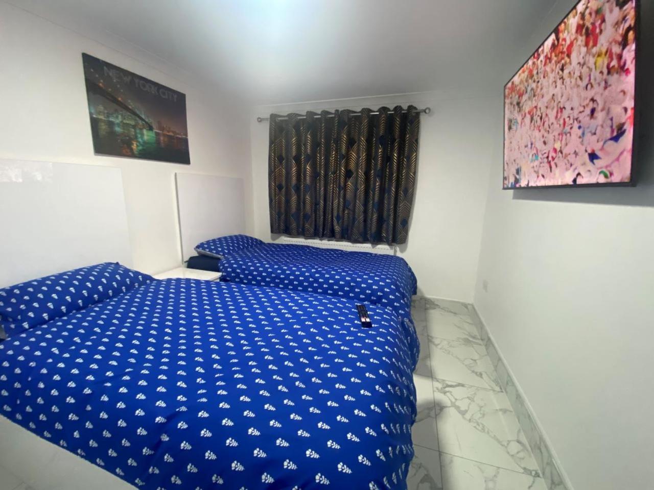 The Royal Boutique Oxford Lodge By London Sleep 6 Hayes  Dış mekan fotoğraf