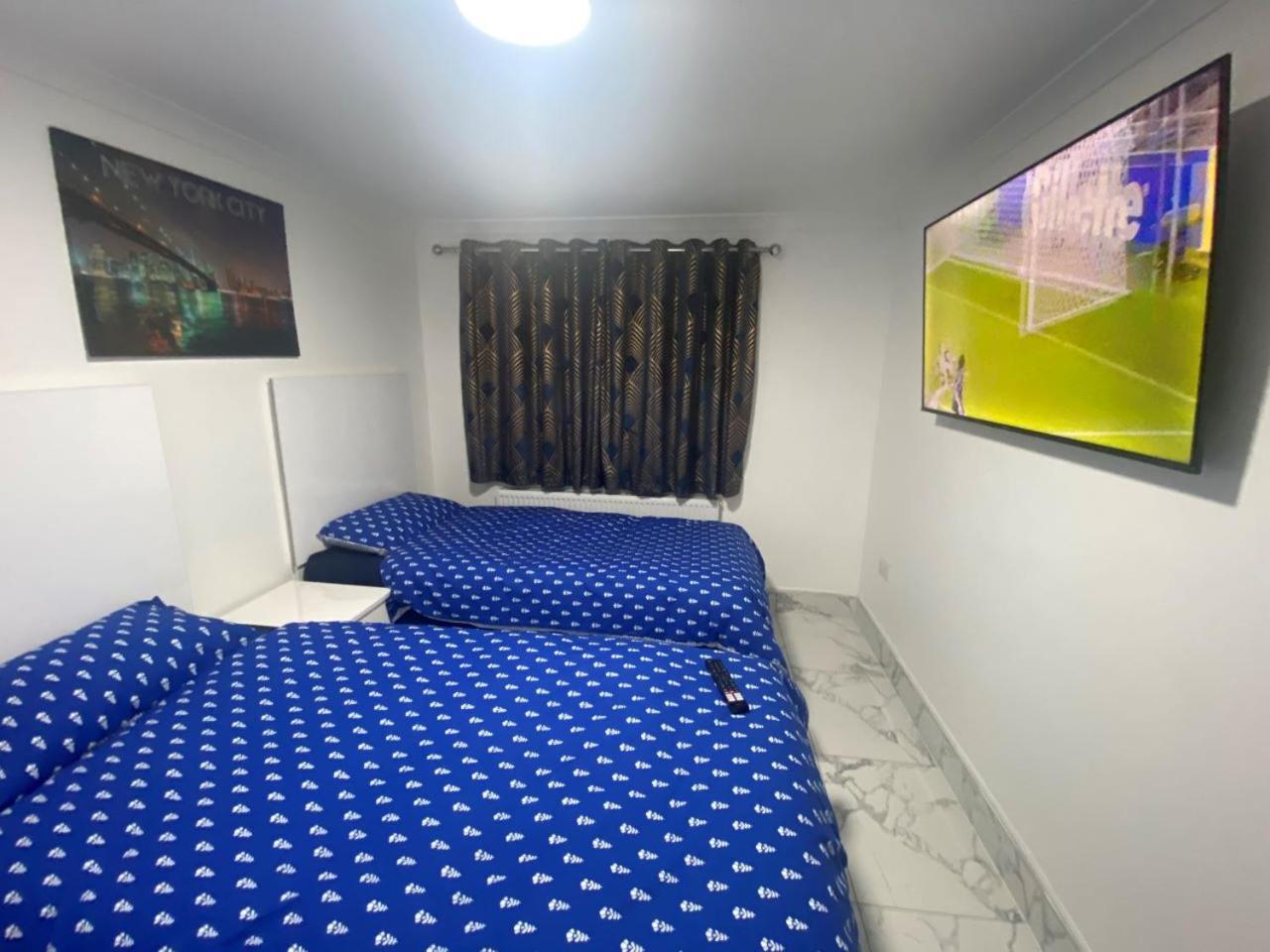 The Royal Boutique Oxford Lodge By London Sleep 6 Hayes  Dış mekan fotoğraf